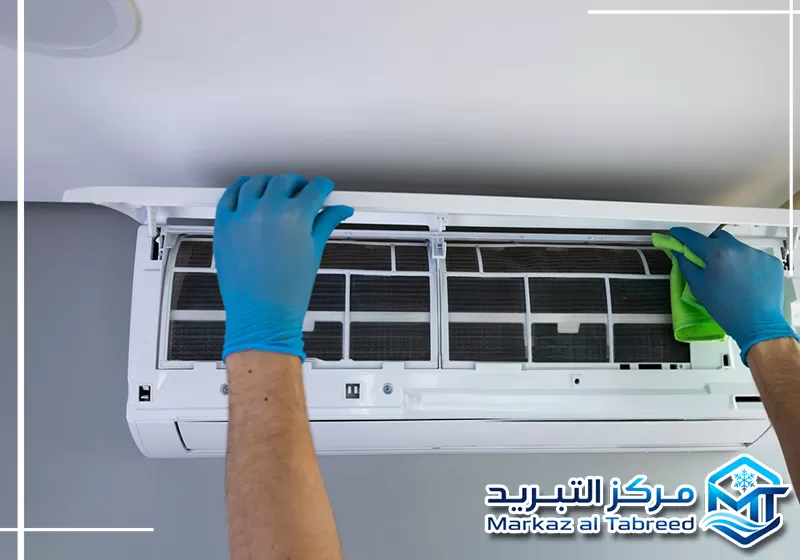 لتنظيف مكيف منزلي في الشارقة اتصل بمركز تبريد 0528414797 غسيل مكيف منزلي لتحسين تدفق الهواء وكفاءة التبريد