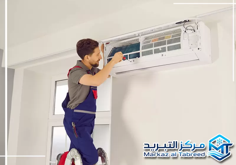 لطلب فك وتركيب مكيفات في الشارقة تواصل مع مركز التبريد على 0528414797 فني ينفذ خدمة فك وتركيب مكيفات في الشارقة داخل منزل