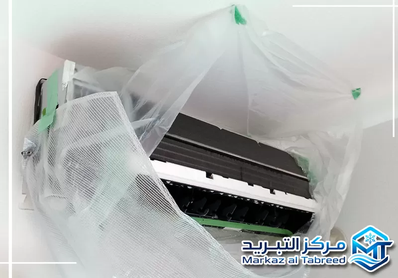 احجز غسيل الوحدة الداخلية مع مركز التبريد على 0528414797 غسيل الوحدة الداخلية للمكيف وتنظيف فتحات الهواء